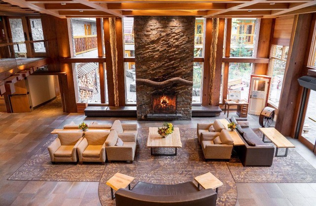 Spacious Rockies Getaway | Hot Pools access!