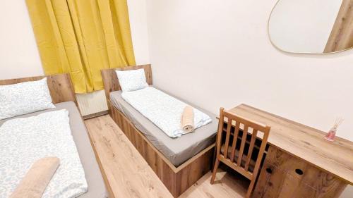 Spacious Rooms - 15 Min from Airport & City Center, 5 Min from Vienna Main-Bus Station EZ 42