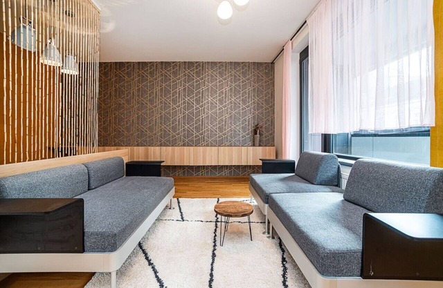Spacious studio with free parking
