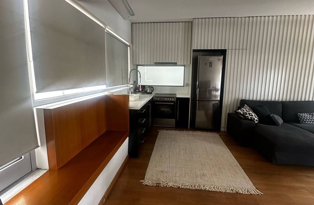 Spacious stylish flat at acropolis area!