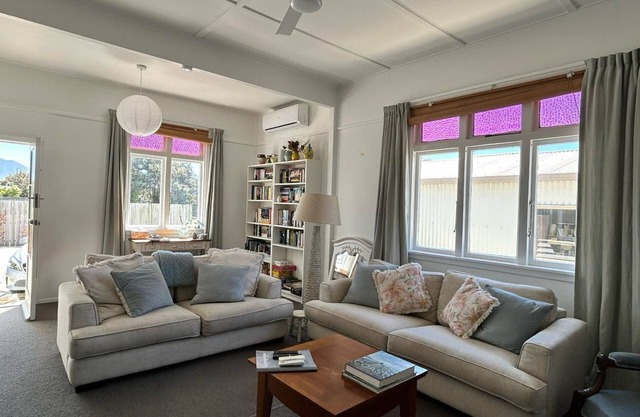 Spacious | Sunny | Warm - KK03219, Spacious | Sunny | Warm