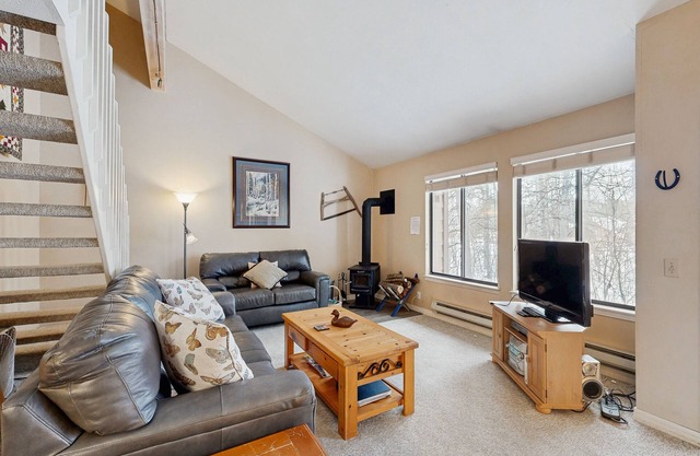 Spacious Top-Floor Condo with Resort Amenities - Pool, Hot Tub, & On-Site Gym