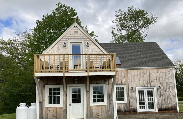 Spacious Upscale Apartment in the Heart of Mid-Coast Maine
