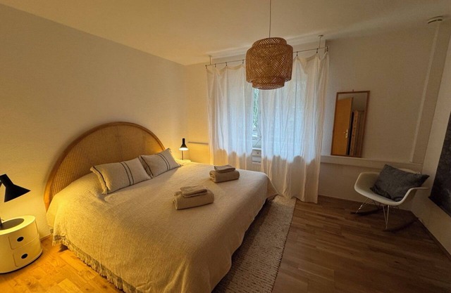 Spacious vacation apartment in Leverkusen-Opladen, quiet but centrally located