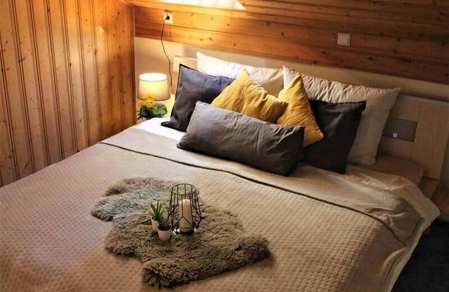 Spacious vacation apartment (80sqm) with outdoor pool