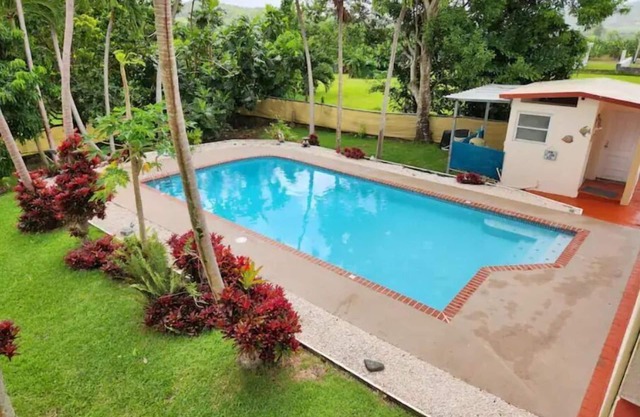 Spacious Villa, Big Pool & Lush Mountain Views