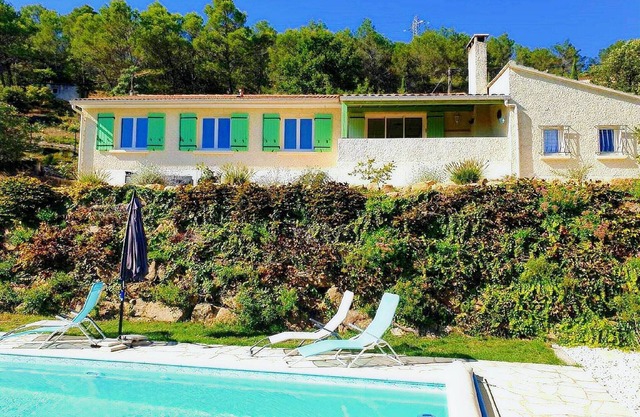 Spacious Villa in Saint-Nazaire