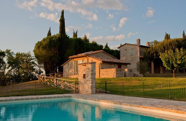 Spacious villa with swimming pool in stunning scenery and picturesque villages
