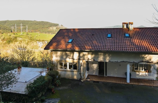 Spacious villa with beautiful views