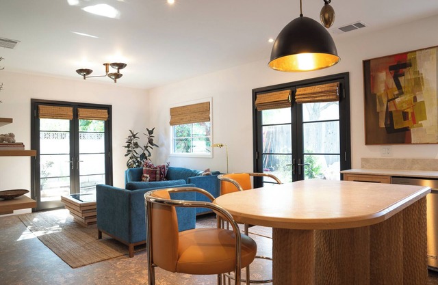 Spanish-style garden bungalow!