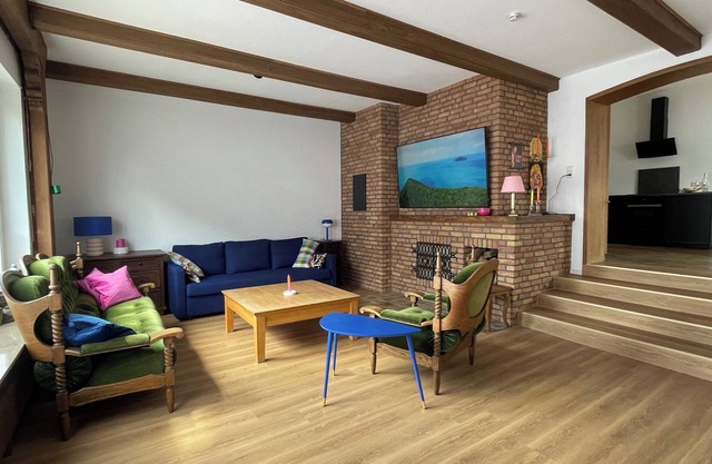 Special 90 m² vacation apartment with house bar in Berge