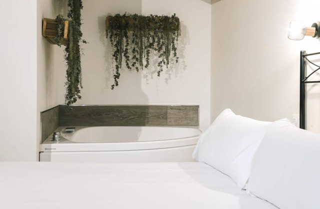 Special studio for couples with double whirlpool tub and balcony.