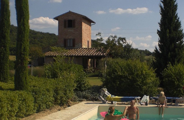 SPECIAL RATES! Villa Apartment. Private Pool. Mirabella Lake Trasimeno. Refunds