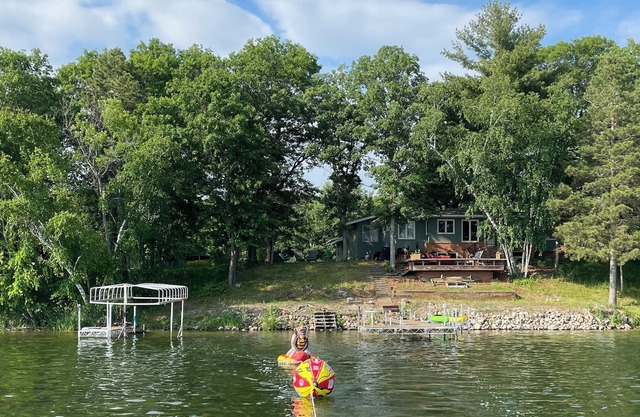 Spectacle Lake cabin 5 bedrooms 2 baths located within a hour of the twin cities