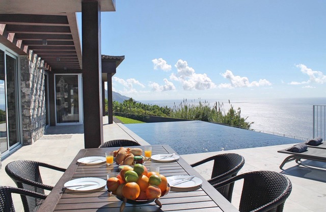 Spectacular Calheta Villa | Villa Cliffscape | 3 Bedrooms | Panoramic Sea.