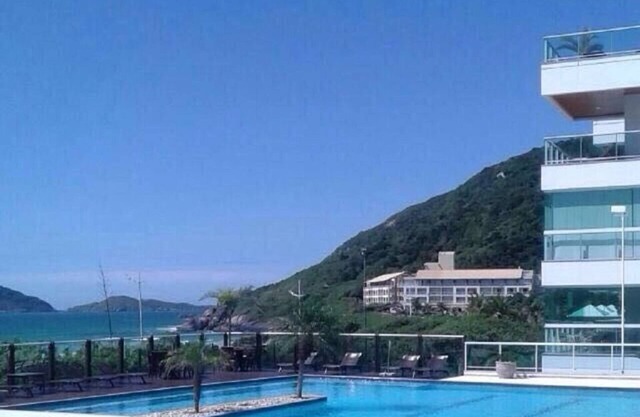 Spectacular apartment in the best condominium in Praia do Santinho
