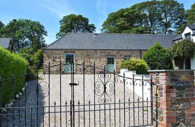 Spectacular, award winning self-catering barn conversion in Pembrokeshire.