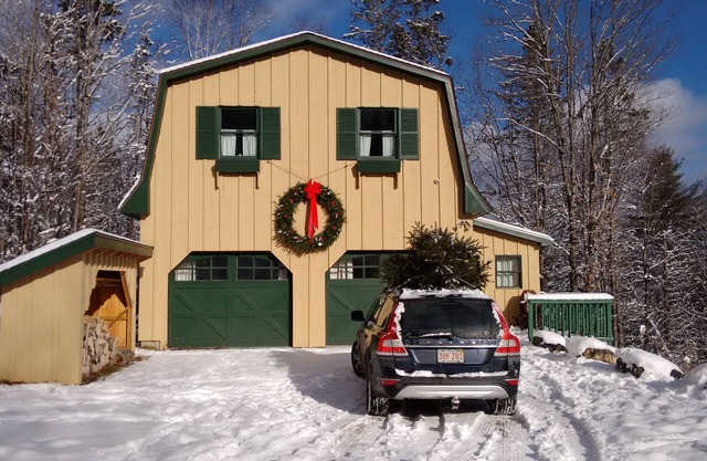 Spectacular Burke Mtn Views On Picturesque Darling Hill Road.