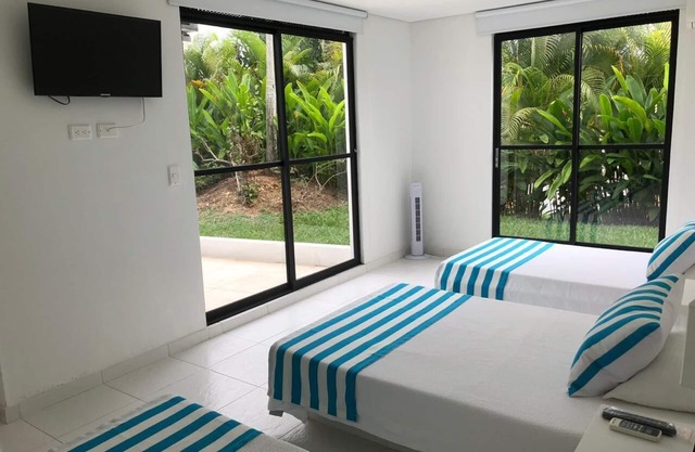 SPECTACULAR FINCA ANAPOIMA