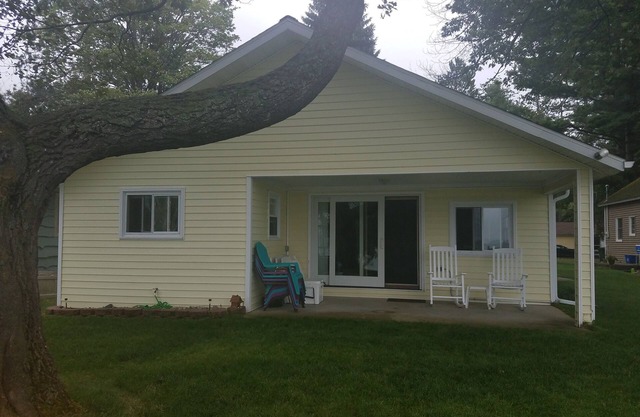 Spectacular Lake Front Home on Beautiful Higgins Lake with Amazing Sunset Views