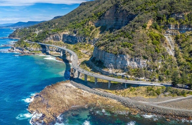 Spectacular Ocean View Apartment North Wollongong