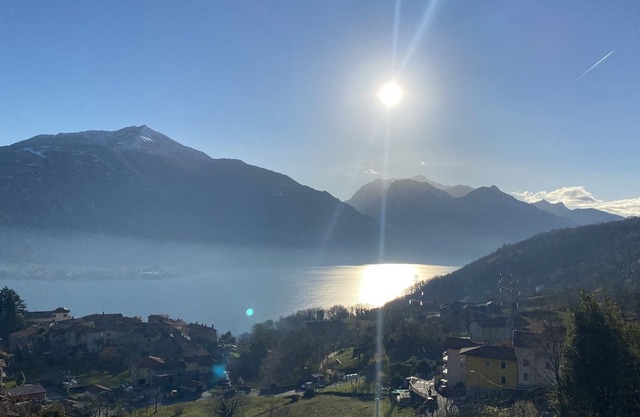 Spectacular views of Lake Como. Peace and tranquility. Private parking