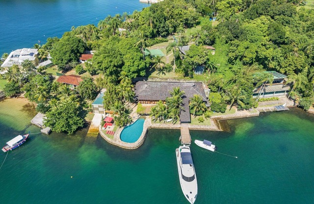 Spectacular villa in Angra dos Reis - Ang010