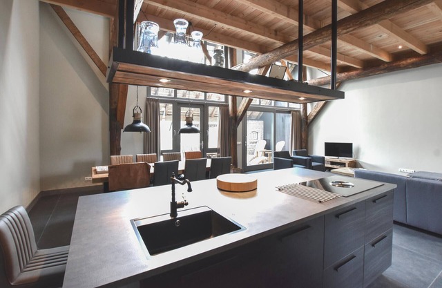 Spend a relaxing family vacation in this comfortable vacation home with outdoor wellness.