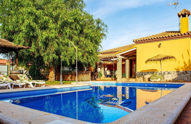 Spend an unforgettable vacation in this quietly located vacation home with pool.