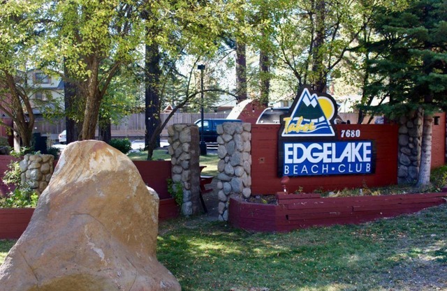 Spend Thanksgiving at Lake Tahoe North Shore at a Charming 2-bedroom resort