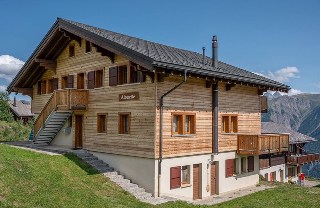 Spend your holidays in the beautiful Aletsch Arena, on the beautiful Aletsch Gla