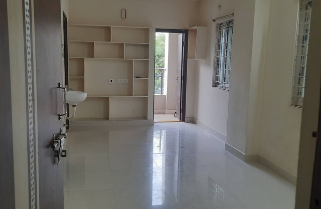Spicious 1BHK FLATnWe are giving flat for short days rent