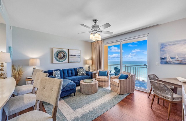 Splash Resort, Gulf Front with on-site Water Park and Lazy River Pool