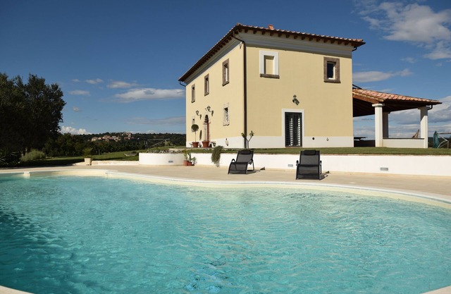 Splendid historical residence in the Lazio Maremma
