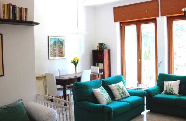 Splendid two-room apartment in a private park