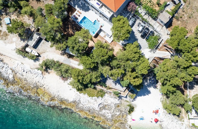 Split area -Trogir BEACH RESORT NEAR TROGIR AND SPLIT