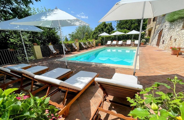 Spoleto Splash : Toretta/wifi/aircon/dishwasher - large terrace, patio, gardens
