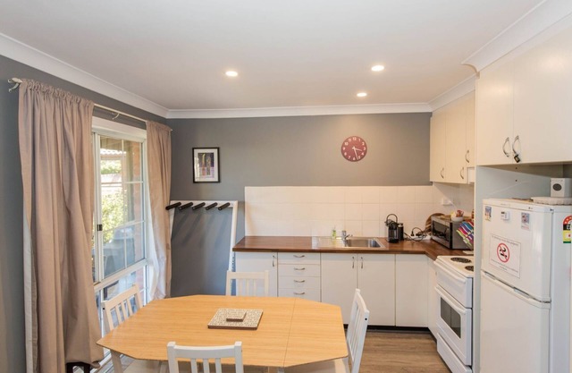 Sponars Onshore - 3/41 Cobbon Crescent