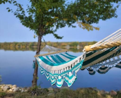 Spot Caché - Private Waterfront Cottage