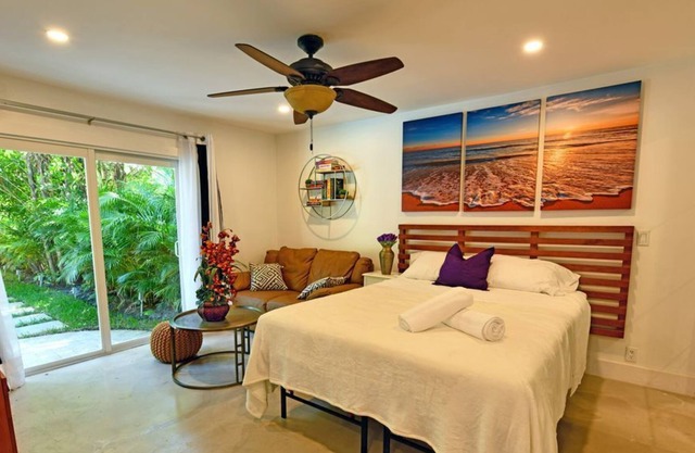 Spring Sale | Studio | Pool available | Beach 6min | Free Bikes