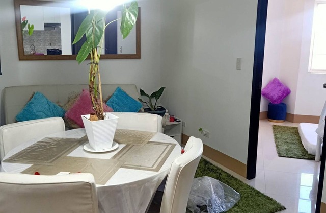 Spring Tree Place - Cozy 1 bedroom apartment, ideal location