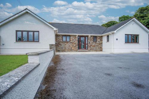 Springfield Lodge - 3 Bedroom Home - Princes Gate