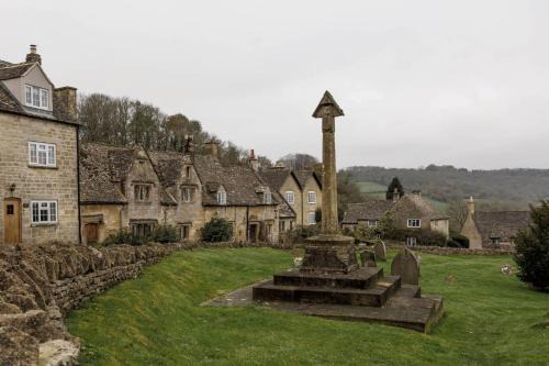 Springhill Cottage