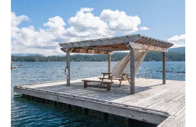 Sproat Lake Gem