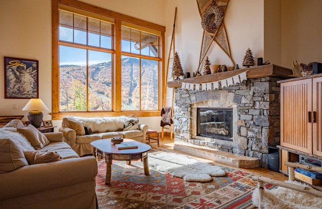 Spruce Peak Mountain Cabin