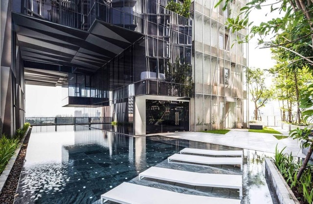[SR 2.5] 2BR FUTURISTIC @ BTS, Bangkok
