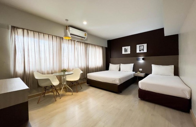 Srivichai Hotel
