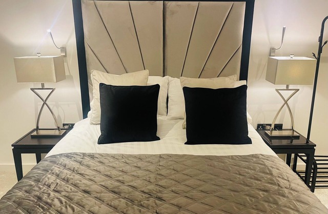 St Albans City Retreat - 2 Bed Apartment