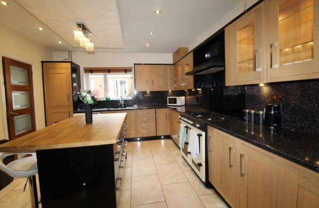 St Ann's House - Rotheram