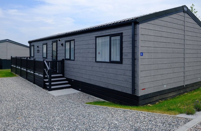 ST PETROCS 19, family friendly, luxury holiday cottage in Padstow